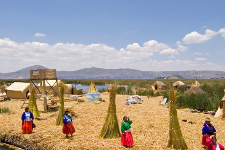 2-day excursion to the Uros Islands