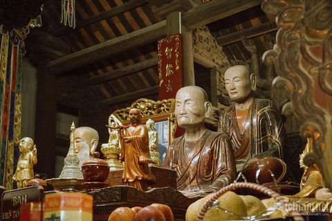 Hanói: salsa de soja, pueblo de los vermicelli y pagoda Thang NghiemTour privado: pueblo de la salsa de soja, pagoda, pueblo del incienso y sombreros