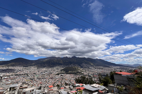 4-Day Tour: Quito, Mindo, Pacific Coast & Tsáchila, All incl
