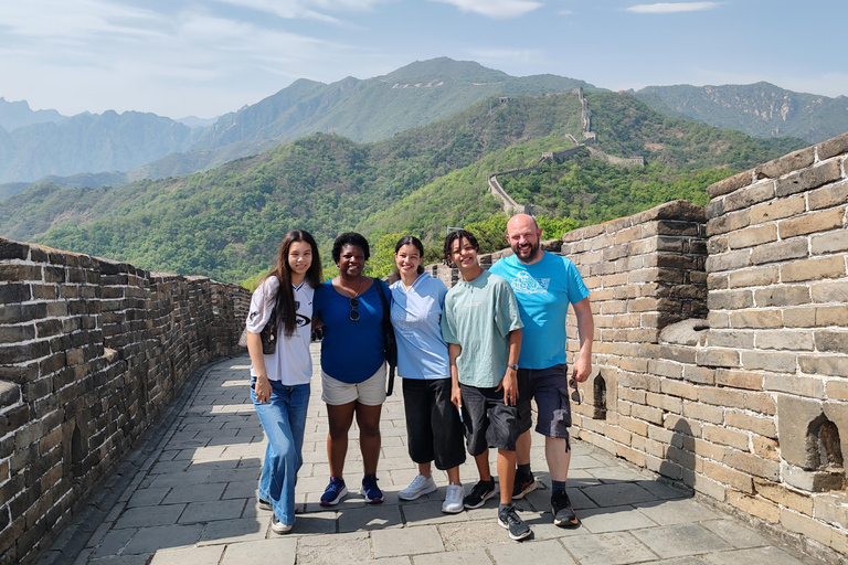 Beijing: Mutianyu Great Wall Chairlift Up & Toboggan Down Meet at Kempinski Hotel