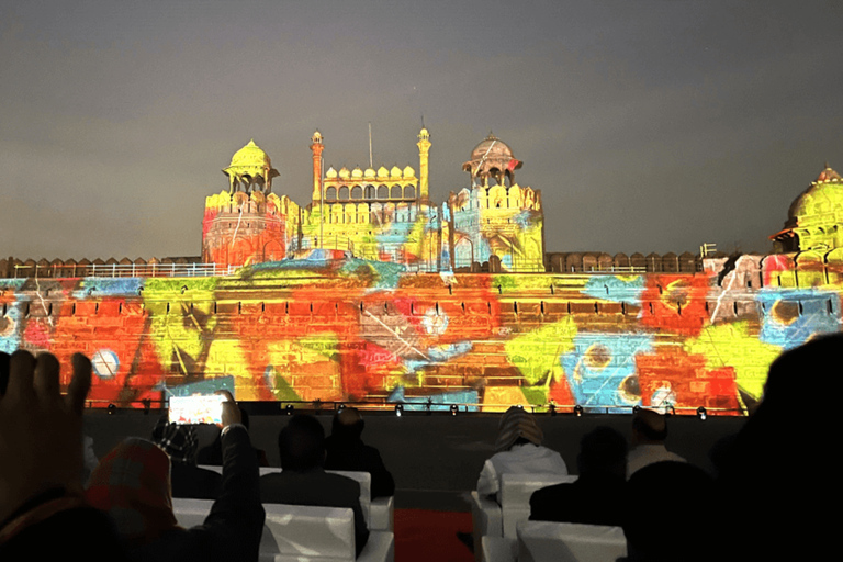 Guided Tour: Red Fort Light &amp; Sound Show with guide