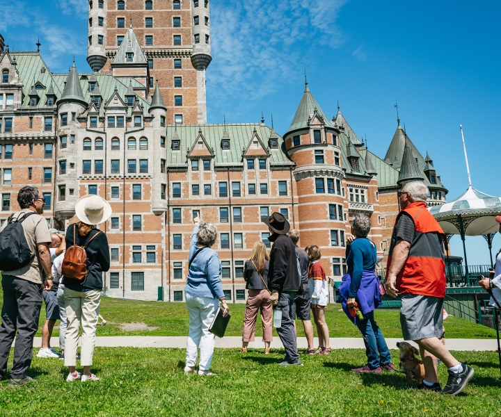 Old Quebec City: 2-Hour Grand Walking Tour