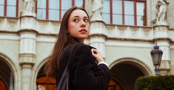 Budapest: Photo Session with Professional Local Photographer