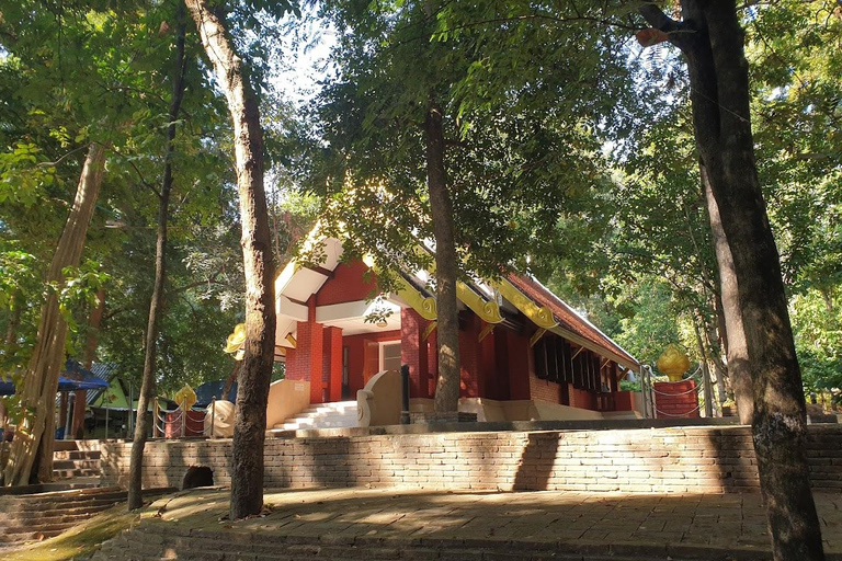 Chiang Mai:Wat Phra That Doi Suthep & Wat Umong Evening Tour Chiang Mai: Wats Phra That Doi Suthep & Umong Evening Tour