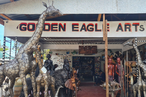 Private Cultural Souvenir Shopping and Giraffe Center Tour