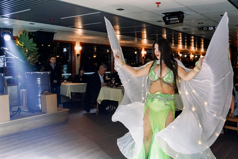 Istanbul: Luxury Dinner Cruise Pickup Include Menu + Soft drinks + Meeting point