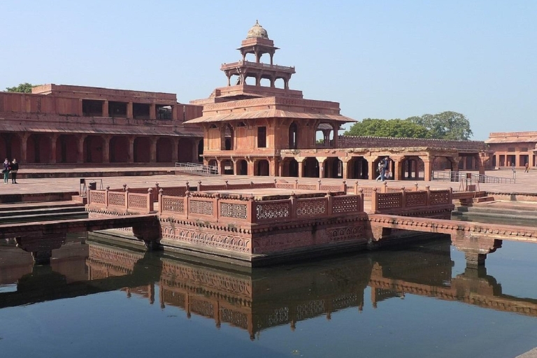2 Days Agra Tour With Fatehpur Sikari