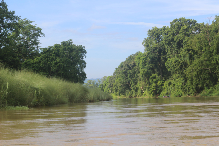 Kathmandu: Chitwan National Park & Lumbini 4-Day Tour