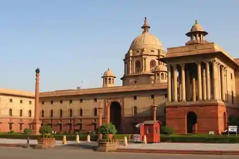 Exclusive, Delhi with Taj Mahal (Agra) Guided Tour (03 Days)