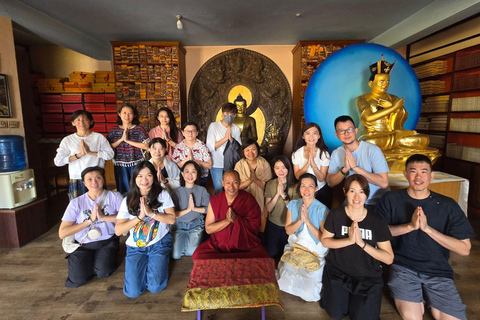 Katmandu: buddyjska wycieczka duchowa z lunchem w klasztorzeKatmandu: buddyjska wycieczka duchowa z obiadem w klasztorze