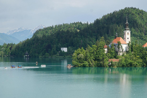 Best Alps Tour: 7-Day with Transfers, Hotel HP + 5 Countries