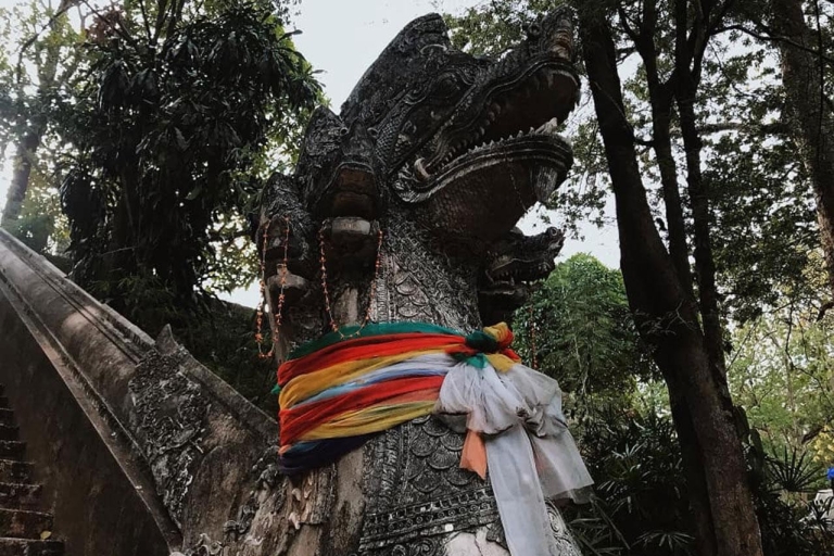 Chiang Mai al anochecer: Visita crepuscular a Doi Suthep y Wat Umong