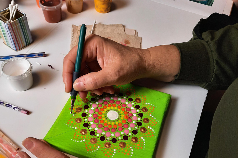 Ljubljana: Gestalte dein eigenes Mandala – inspirierender 3-stündiger Kunst-Workshop