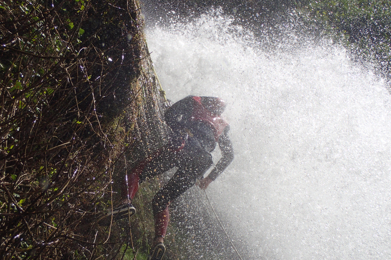 Ronda: Tajo de Ronda Canyoning Adventure With 35 m Rappel