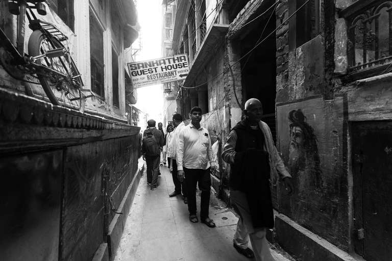 Delhi: Khajuraho, Panna, and Varanasi 4-Day Tour Tour with 4-Star Accomodation