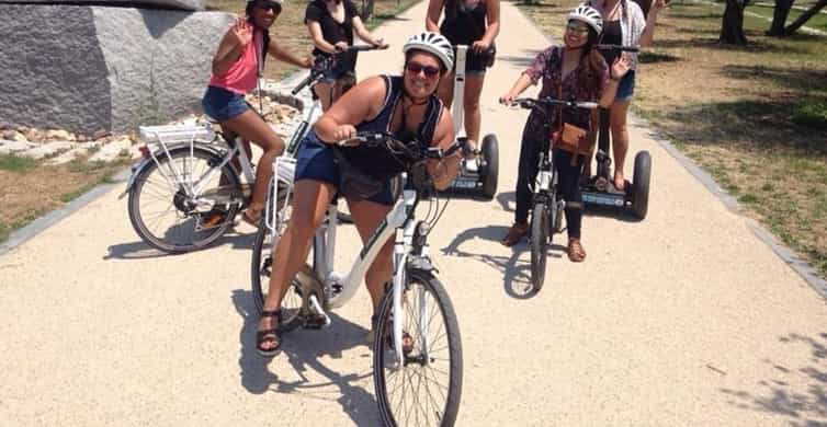 Madrid’s River Side & Casa de Campo Electric Bike Tour photo 5