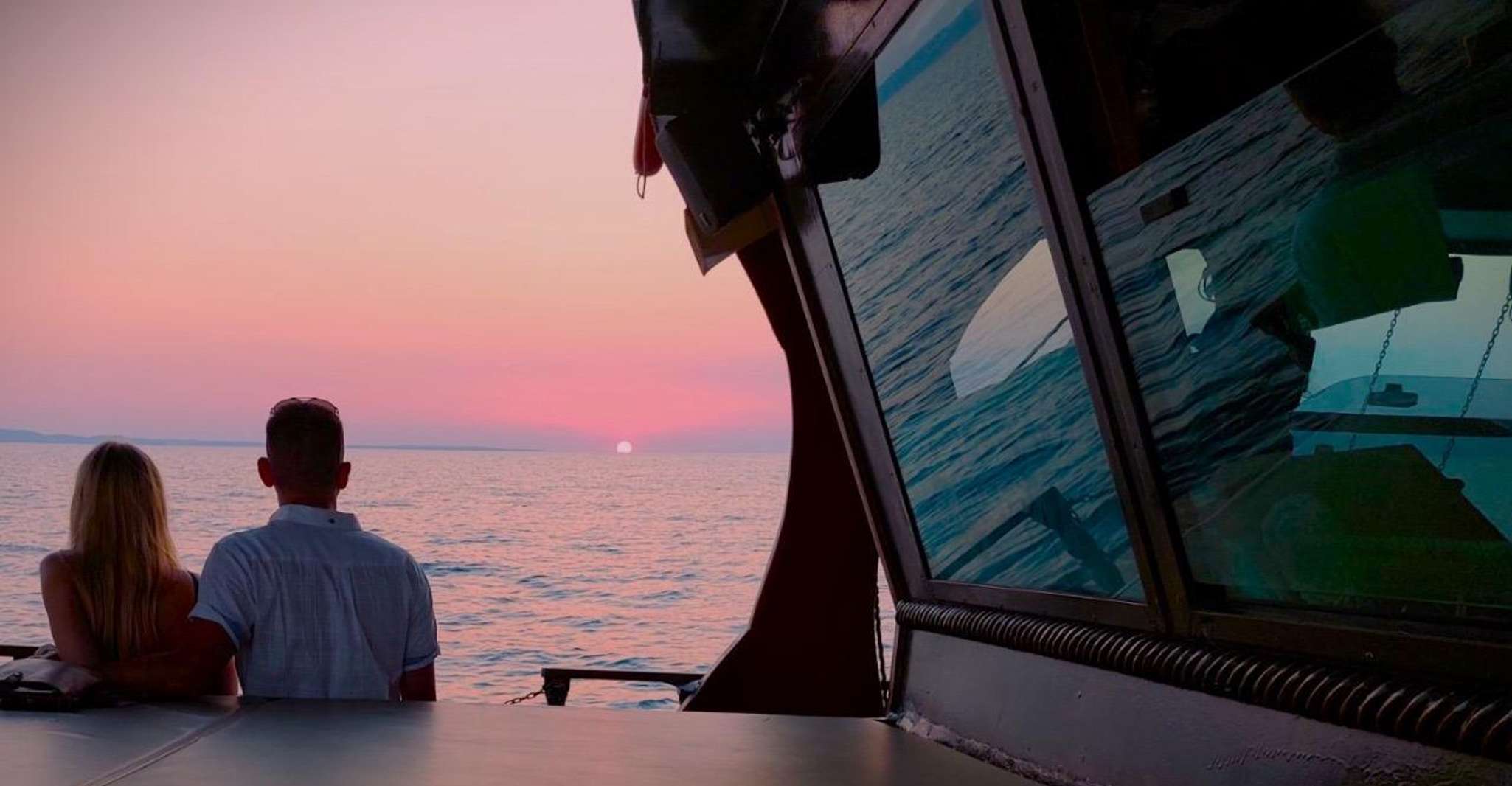 Kassandra, crucero en barco Sunset con aperitivos - Hizvo