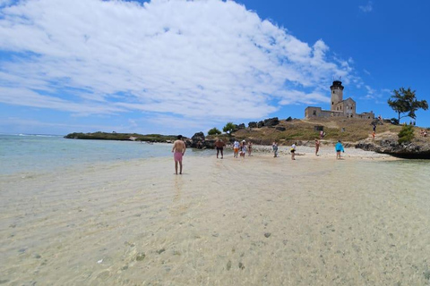 5 ilhas Passeio de barco, Snorkeling, Almoço de churrasco na praia