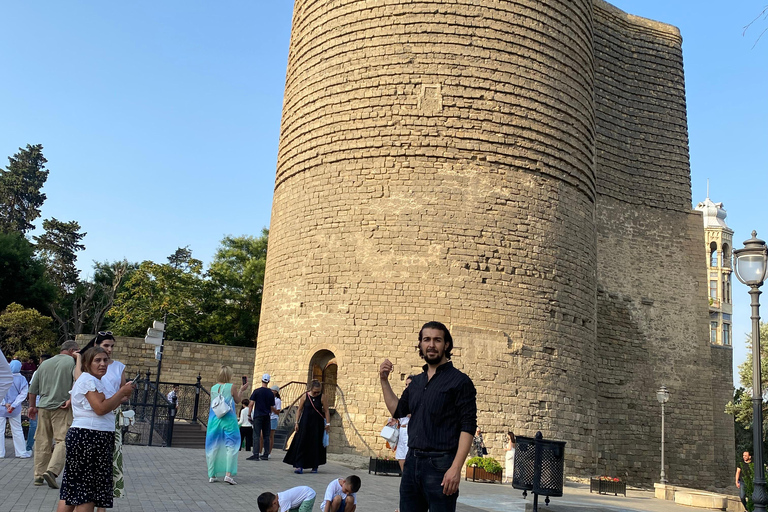 Baku old town Tour and best coffeecup