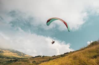 Castellammare del Golfo: Paragliding-Flugvideos & Fotos