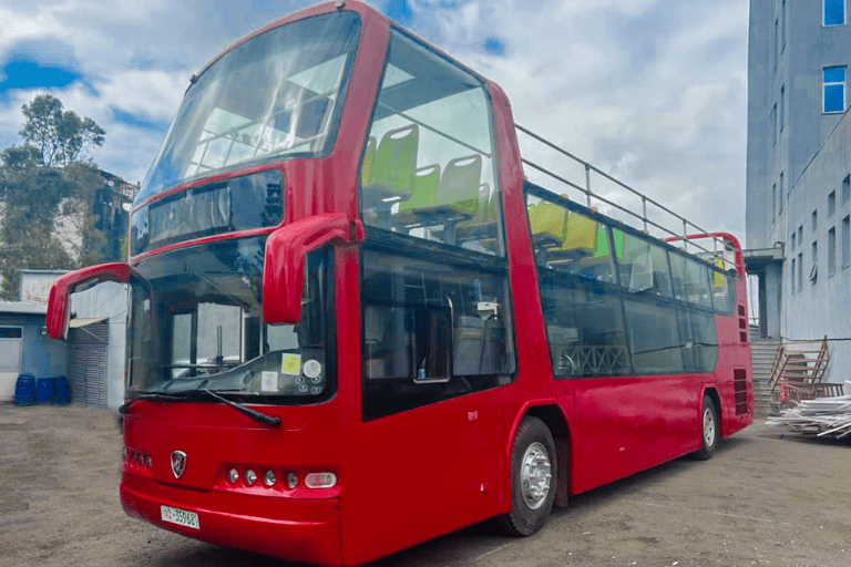 Addis Abeba: wycieczka autobusem z otwartym dachem i jazda na rowerzeAddis Abeba: Wycieczka autobusem z otwartym dachem i jazda na rowerze