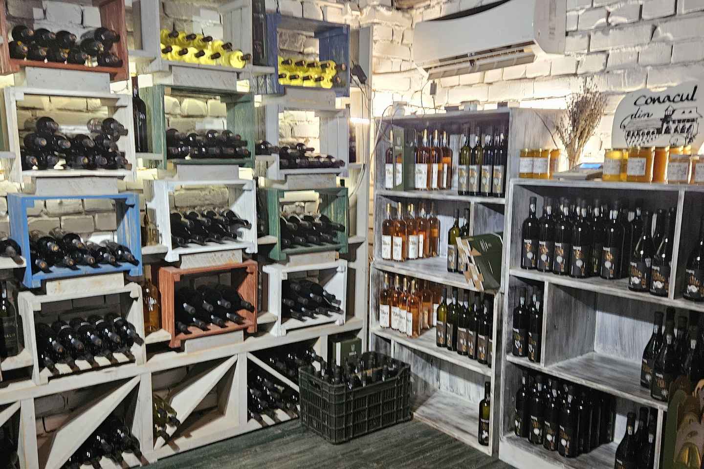 Frá Búkarest: Einkareisa með Vínsmökkun í Boutique-stíl