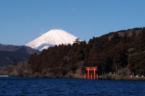 Depuis Tokyo : Excursion d'une journée au Mont Fuji avec les sources d'eau chaude de YamanakakoCircuit avec prise en charge à la gare JR Bus de Tokyo