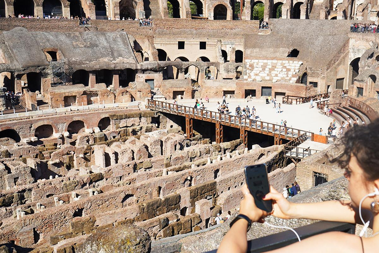 Rome: Roman Forum &amp; Colosseum Entry with Audio Guide App