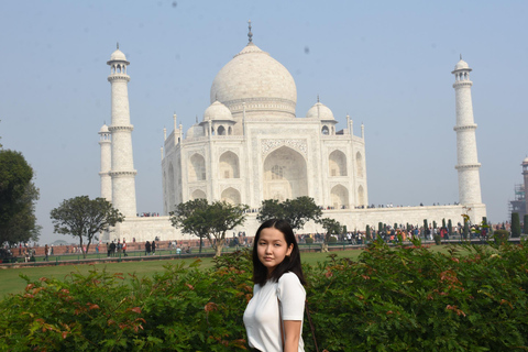 Depuis Jaipur - Sautez la ligne : Visite du Taj Mahal et d'AgraTour avec voiture uniquement