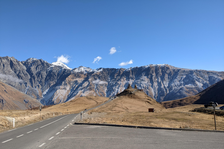 Tbilisi: Kazbegi, Gudauri, Ananuri - Private guided tour