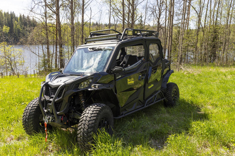 赫尔辛基：驯鹿公园与马厩私人游赫尔辛基：驯鹿公园与马厩私人导览游