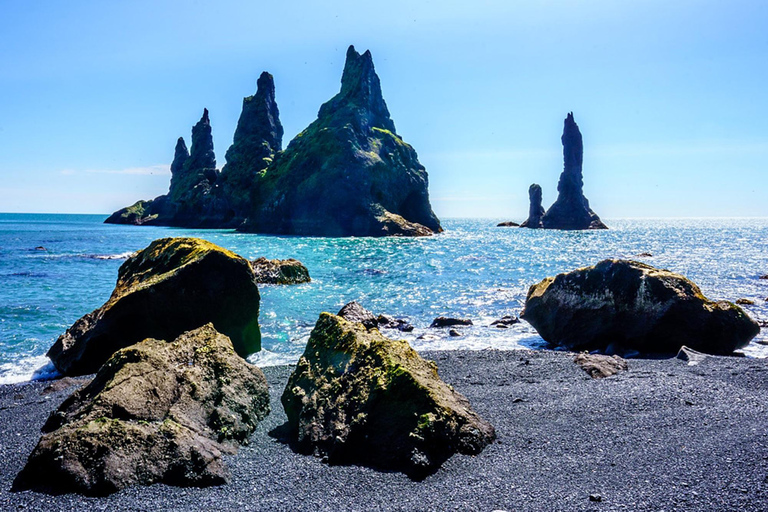 RVK: Excursión al Glaciar, Cascadas de la Costa Sur y Playa de Arena Negra