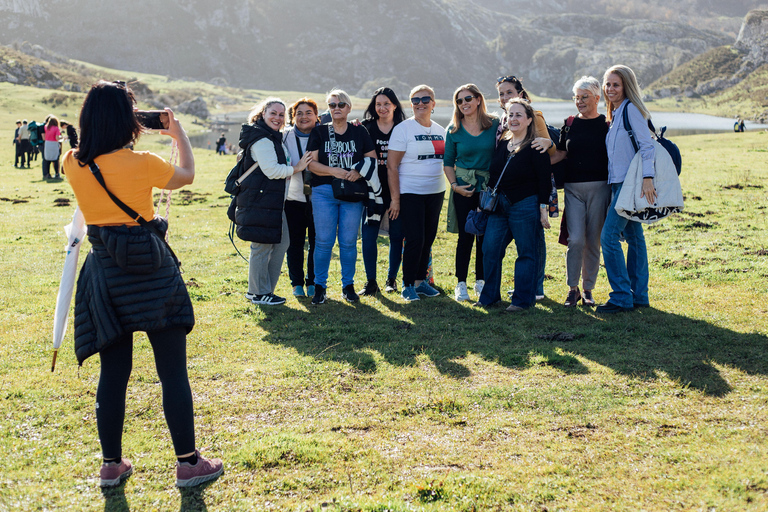 Private Excursion to Lagos, Covadonga and Cangas de Onís from Oviedo or Gijón Private Excursion to Lagos, Covadonga, and Cangas de Onís from Oviedo or Gijón