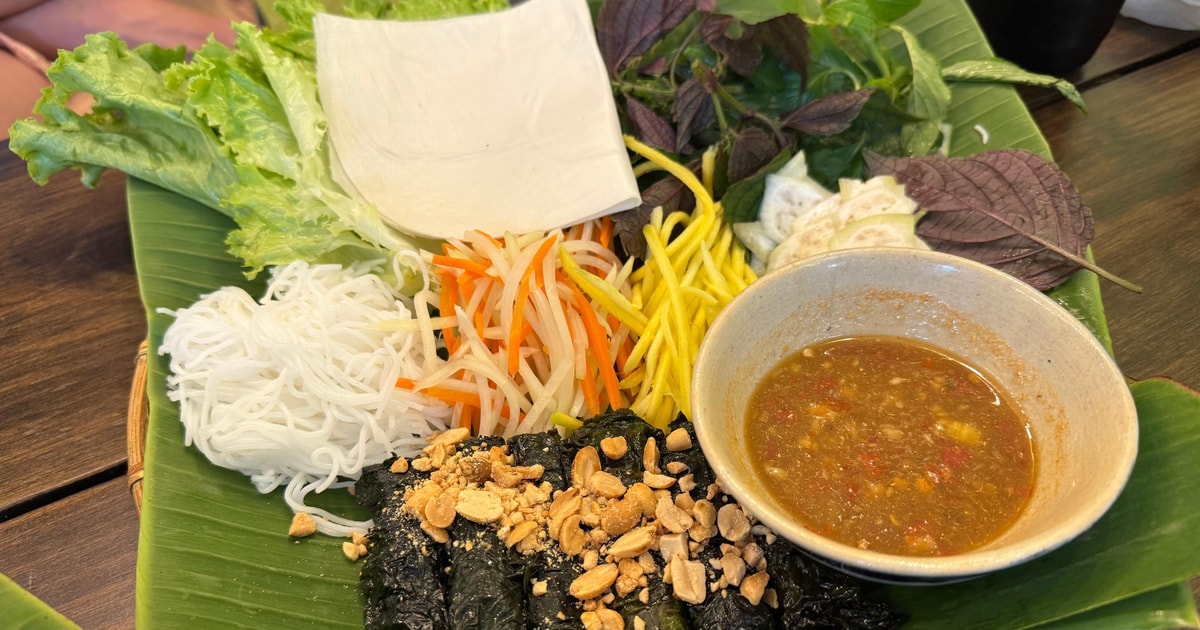 Ho Chi Minh City Street Food Private Tour With Female Guide