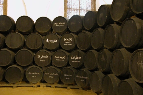 Jerez : Visite guidée des Bodegas Álvaro Domecq avec 4 dégustations de vins
