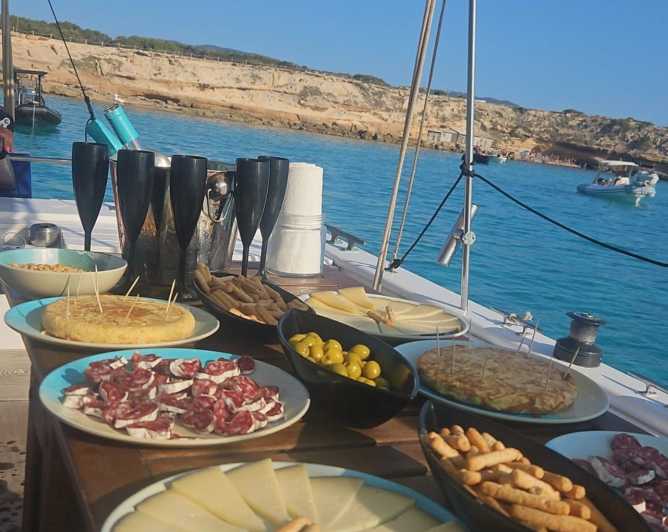 Ibiza Boat Tour: Premium Open Bar, Tapas & Free Water Sports