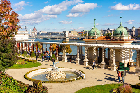 Buda Castle Hill Tour: Fisherman’s Bastion & Matthias Church Buda Castle Hill Tour German