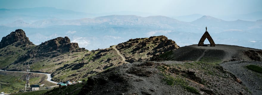 Visite exclusive en 4x4 de la Sierra Nevada depuis Grenade