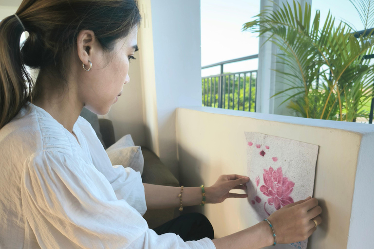 Siem Reap Lotus Silk Farm Tour with Pick Up downtown Siem Reap : Ferme de Soie de Lotus - Visite Guidée Francaise