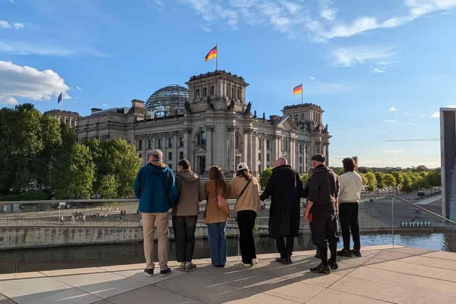 Berlin: Tour durch das Regierungsviertel und Besuch der Reichstagskuppel. Foto: GetYourGuide