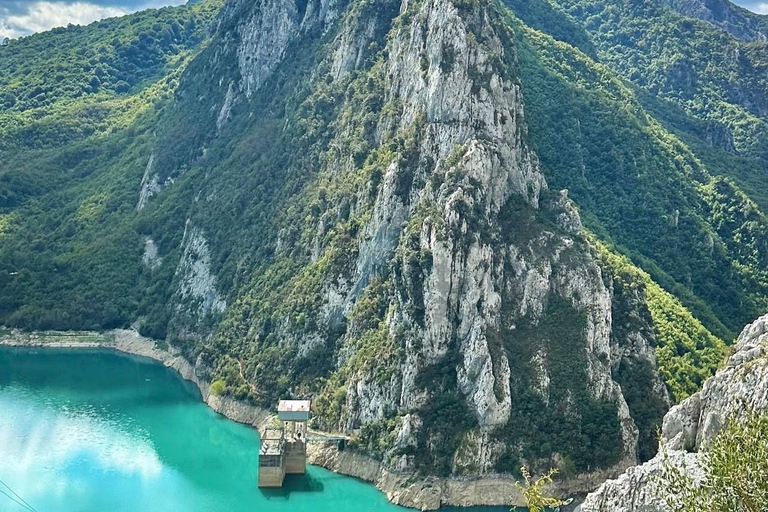 Durres/Golem/Qerret: Bovilla Lake Tour with Hike and Guide