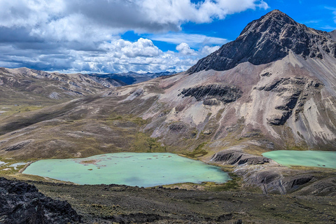 Wanderung Charquini und Lagunen von Huayna Potosí (Westseite)Wandern in Charquini und Lagunen von Huayna Potosí (Westseite)