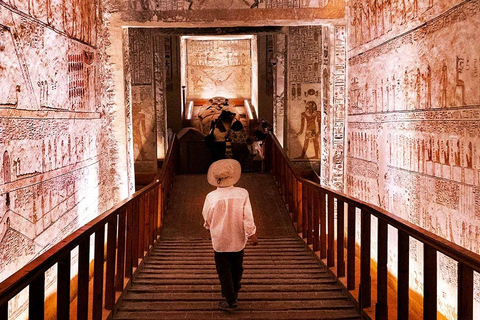 Luxor: Visita guiada ao Vale dos Reis e Rainhas com almoço