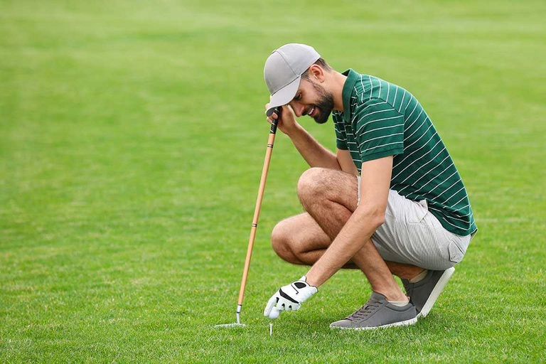 Depuis Pokhara : Golf au cœur de la splendeur de l'HimalayaGolf au cœur de la splendeur himalayenne de Pokhara