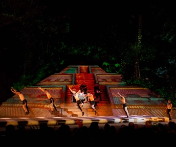 Puerto Vallarta: Rhythms of the night cruise, dinner & show