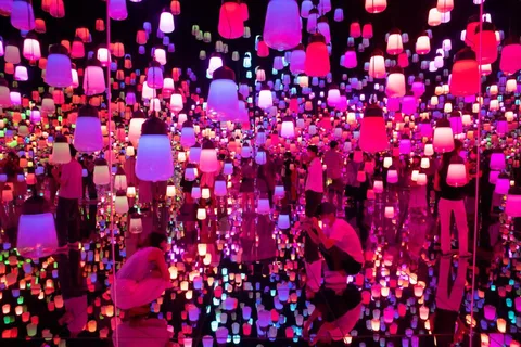 Descobre Tóquio: Um dia de luxo com tradição e tecnologia