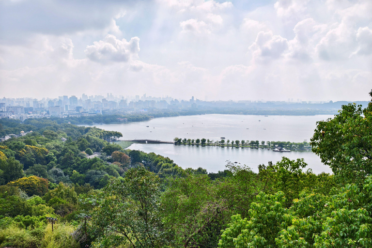 Hangzhou City Walk Tour: West Lake, Old City, Hiking, Garden