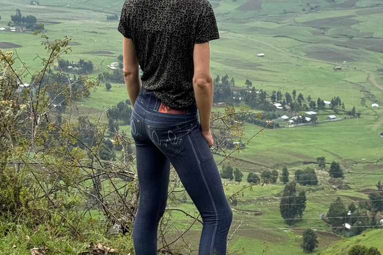 Addis Ababa: Mount Entoto Hike, Injera & Hyena Experience