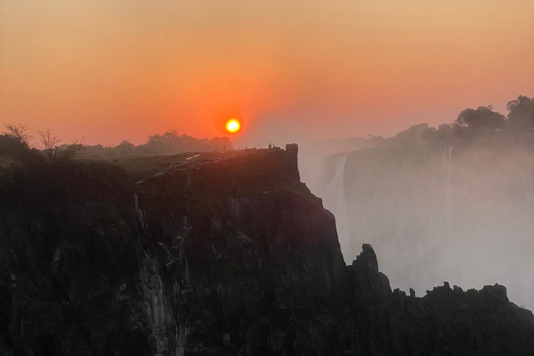 Victoria Falls: Zimbabwe and Zambia side Guided tour