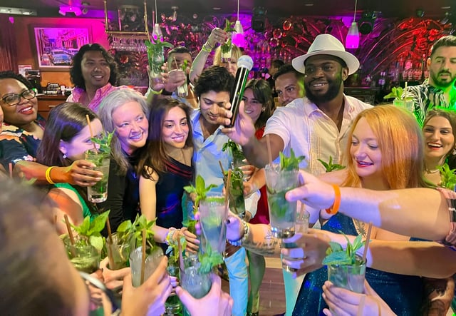 Miami : Nuit de la salsa avec cours, bouchées cubaines et musique live